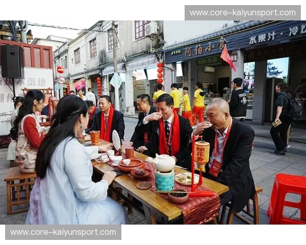 当“南美硬骨头”撞上“东瀛精密手术刀”：乌拉圭vs日本，一场跨越重洋的足球美学博弈